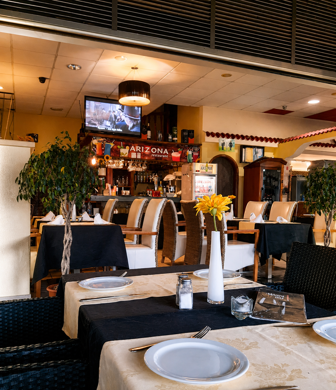 Arizona Restaurante dining room